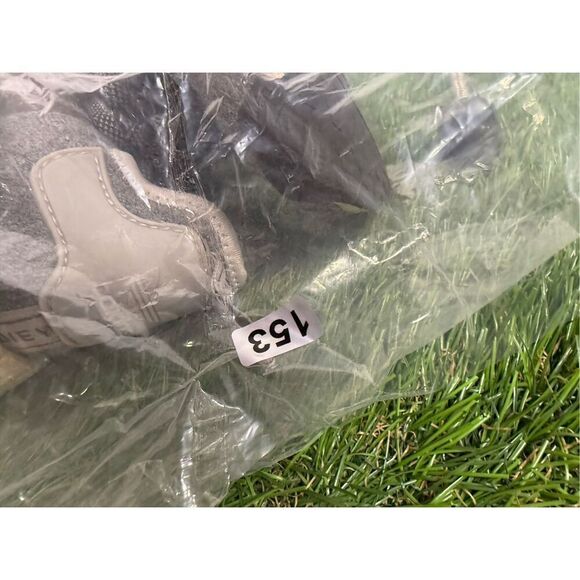 Size 10 -‎ adidas NMD_R1 Charcoal Wool running athletic sneakers shoes - Picture 9 of 9